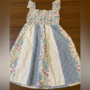 Floral scrunched top size 6 dress.